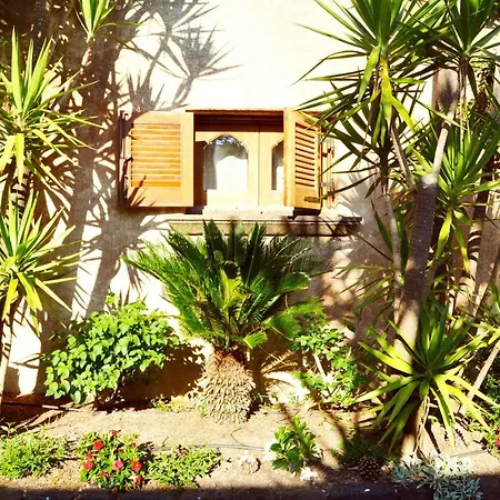 Le Mannare Vacanze Di Metopa Srl Holiday home Piano Conte