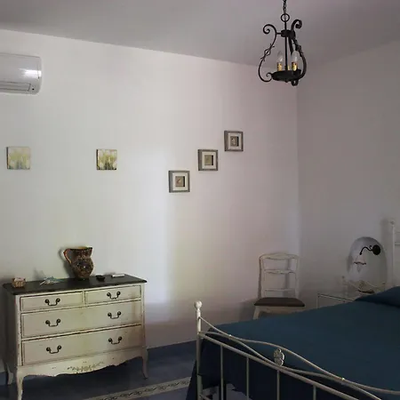 Le Mànnare Vacanze Di Metopa Srl