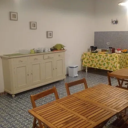 Le Mànnare Vacanze Di Metopa Srl Hébergement de vacances